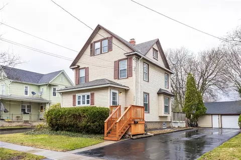 336 Lake Ave, Parma, NY 14468