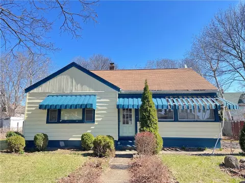 20 Jerold St, Rochester, NY 14609