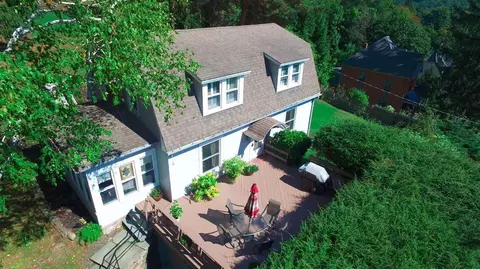 11 Cedar St, Oneonta, NY 13820