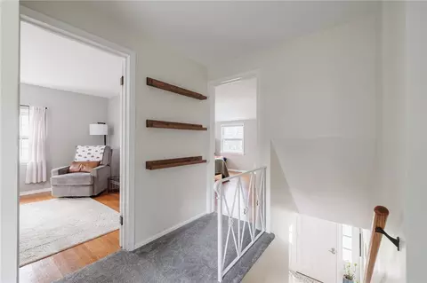 Entry Way - 124 Parkmere Rd, Irondequoit, NY 14617 photo 4 of 4