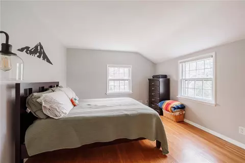Bedroom - 124 Parkmere Rd, Irondequoit, NY 14617 photo 1 of 5