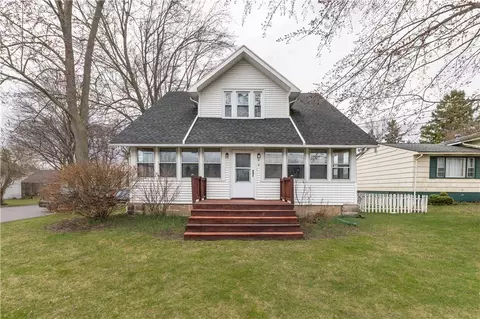 246 Norwood Ave, Gates, NY 14606