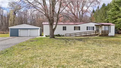 1784 Burgess Rd, Waterloo, NY 13165
