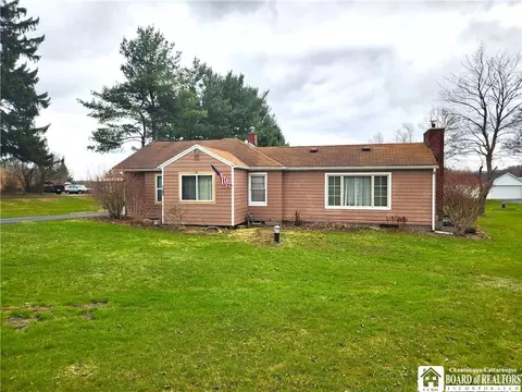 Exterior - 3217 Baker Street Ext, Busti, NY 14701 photo 2 of 3