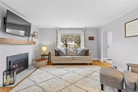 48 Belmeade Rd, Irondequoit, NY 14617 photo 8