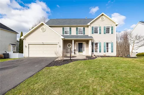 26 Princeton Ln, Perinton, NY 14450