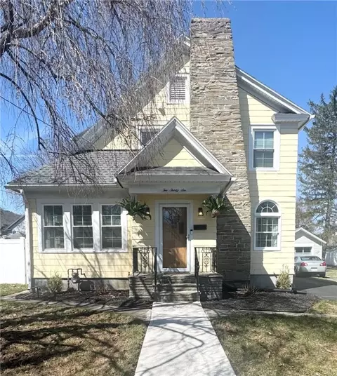 236 Kendall Pl, Elmira, NY 14901