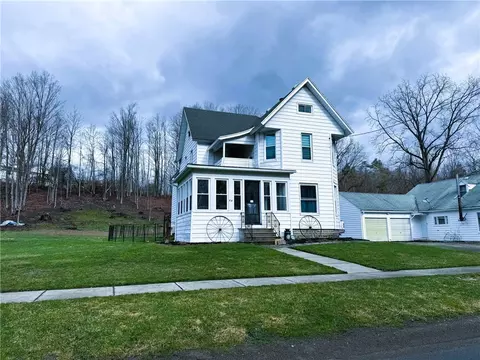 27 Mill St, Burns, NY 14822
