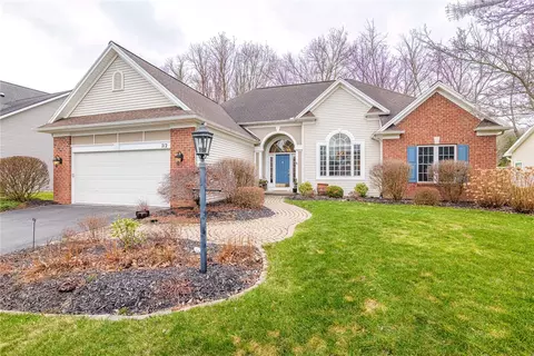 712 Rookery, Macedon, NY 14502