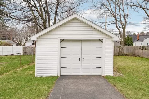 51 Lanvale Park, Irondequoit, NY 14617 photo 27