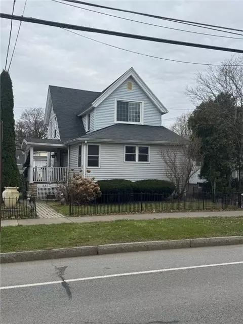 337 Beach Ave, Rochester, NY 14612