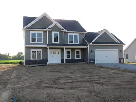 269 Collamer Rd, Parma, NY 14468