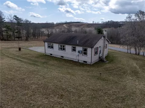 Exterior - 7975 County Route 113, Urbana, NY 14810 photo 4 of 5
