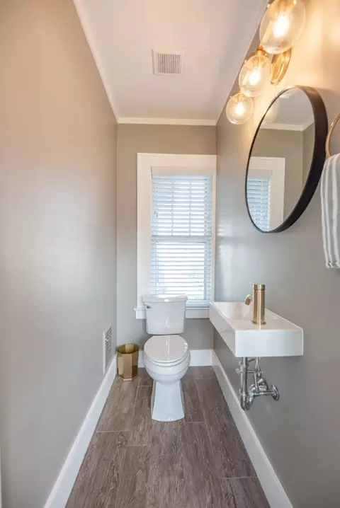 Bath - 200 Hurstbourne Rd, Irondequoit, NY 14609 photo 1 of 3