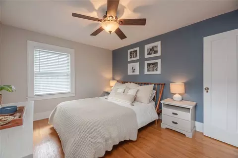 Bedroom - 200 Hurstbourne Rd, Irondequoit, NY 14609 photo 2 of 5