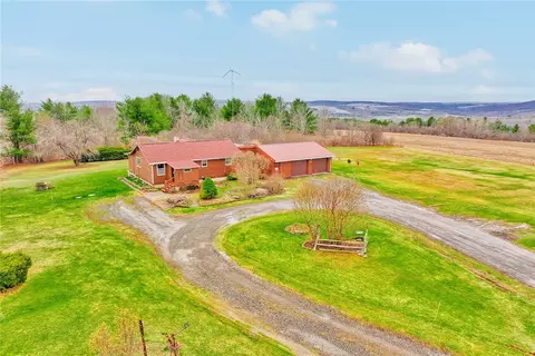 1219 Shannon Corners Rd, Starkey, NY 14837