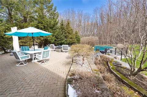 566 Dunnbridge Dr, Webster, NY 14580 photo 46