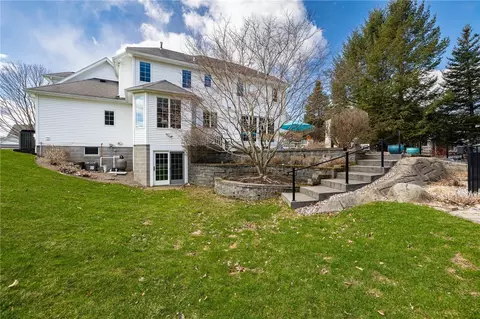 566 Dunnbridge Dr, Webster, NY 14580 photo 48