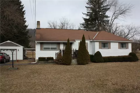 955 County Route 16, Orange, NY 14812