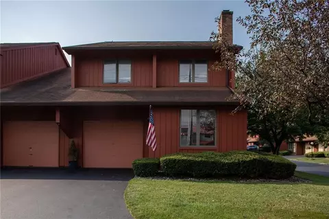 2 Treetop Dr, Perinton, NY 14450