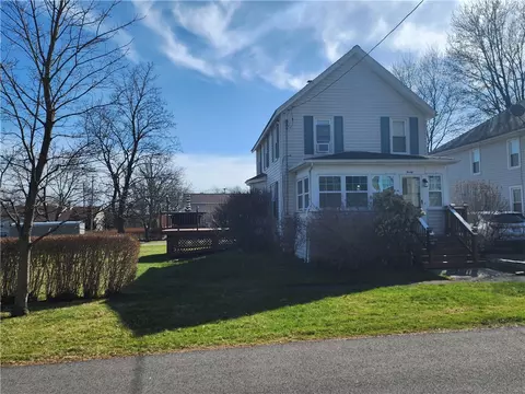 20 Pine St, Seneca Falls, NY 13148