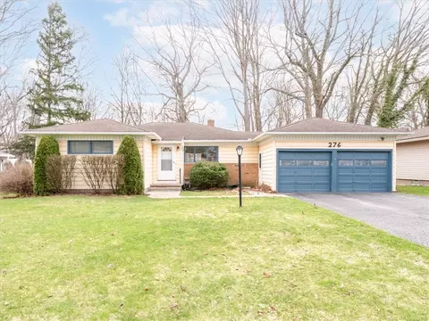 276 Lafayette Rd, Irondequoit, NY 14609 photo 2