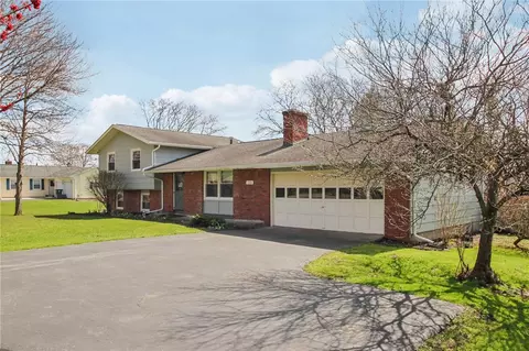 Exterior - 113 E Buffalo St, Riga, NY 14428 photo 3 of 8