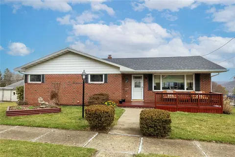 343 W 3rd St, Corning, NY 14830