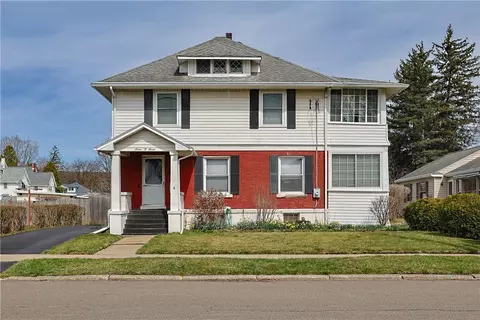 707 Riverside Ave, Elmira, NY 14904