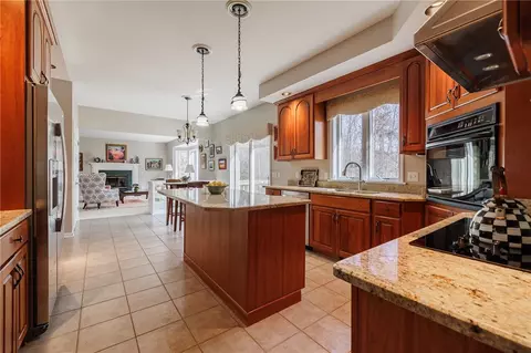 1540 Fallen Leaf, Webster, NY 14580 photo 13
