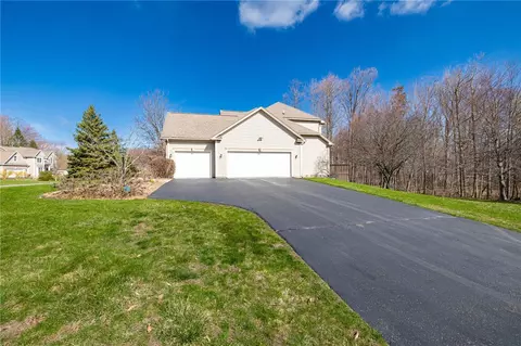 1540 Fallen Leaf, Webster, NY 14580 photo 45