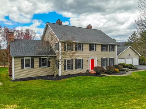 14 Greenridge Dr, Erwin, NY 14870