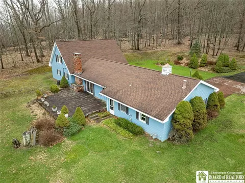 Exterior - 1701 Stardust Ln, Olean, NY 14760 photo 3 of 11