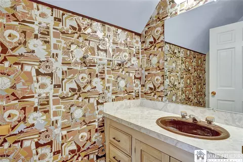 Bath - 1701 Stardust Ln, Olean, NY 14760 photo 4 of 5
