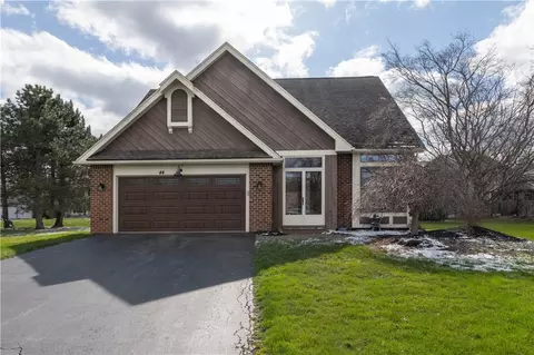44 Wood Cutters Cir, Greece, NY 14612