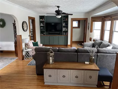 Living - 125 Brett Rd, Irondequoit, NY 14609 photo 3 of 8