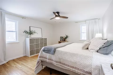 Bedroom - 117 Bay View Rd, Irondequoit, NY 14609 photo 4 of 4