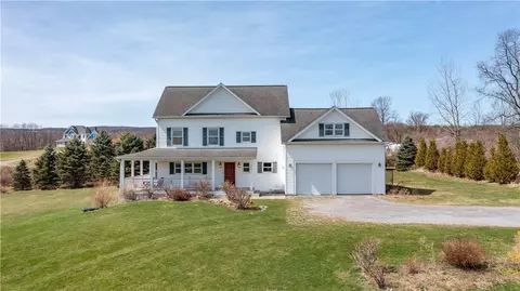 5441 Wells Curtice Rd, Canandaigua, NY 14424