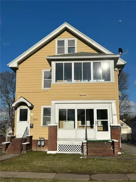 242-244 Avery St, Rochester, NY 14606