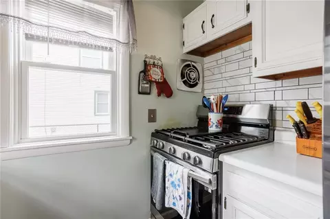 723 Eaton Rd, Irondequoit, NY 14617 photo 10