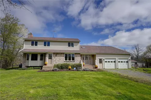 1640 Covell Rd, Sweden, NY 14420