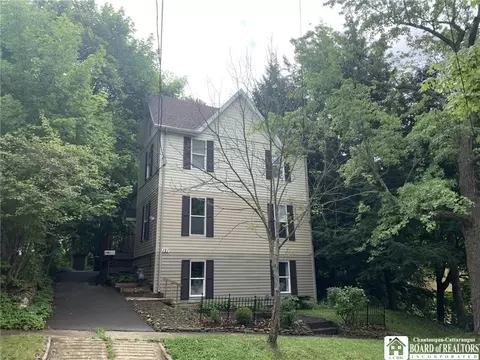 121 Williams St, Jamestown, NY 14701