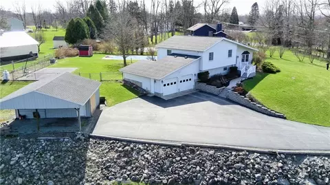 2107 N Littleville Rd, Avon, NY 14414