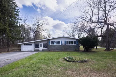 1329 Calkins Rd, Pittsford, NY 14534