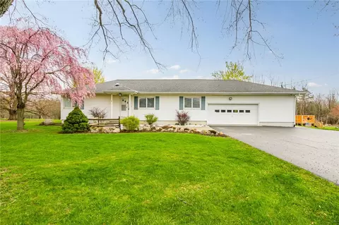 3371 Middle Cheshire Rd, Canandaigua, NY 14424