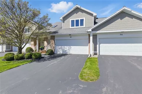 80 Waterford Cir, Rochester, NY 14618