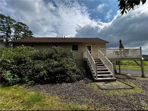 342 Ellis Rd, Laurens, NY 13796