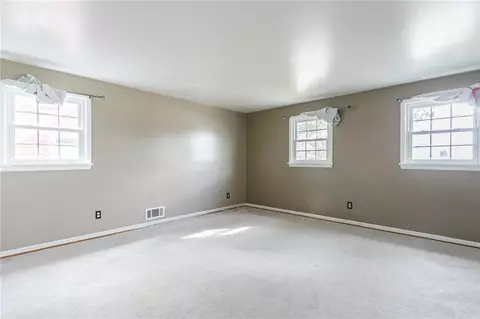424 Helendale Rd, Irondequoit, NY 14609 photo 32