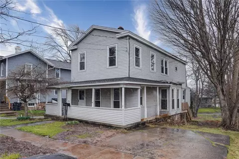 5 White St, Murray, NY 14470