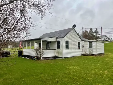 6596 Sonyea Rd, Mount Morris, NY 14510